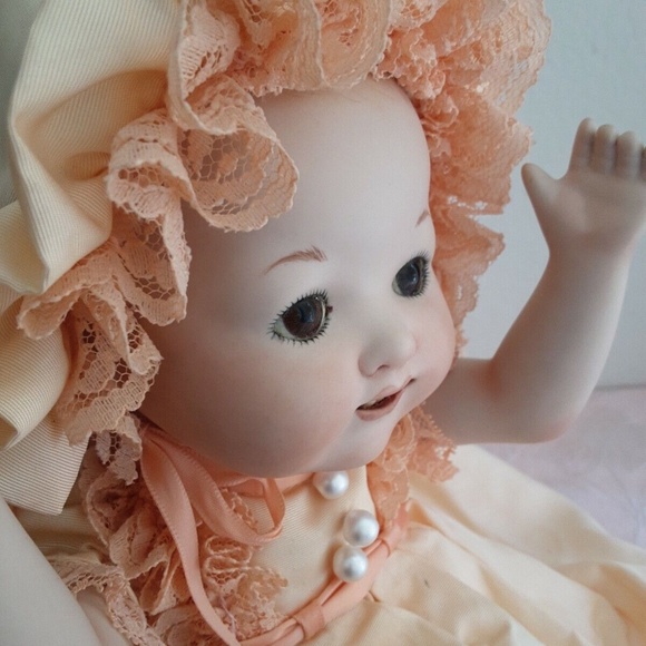 Reproduction AM Germany Artist Porcelain Doll Signed Full Body Jointed - Picture 4 of 14